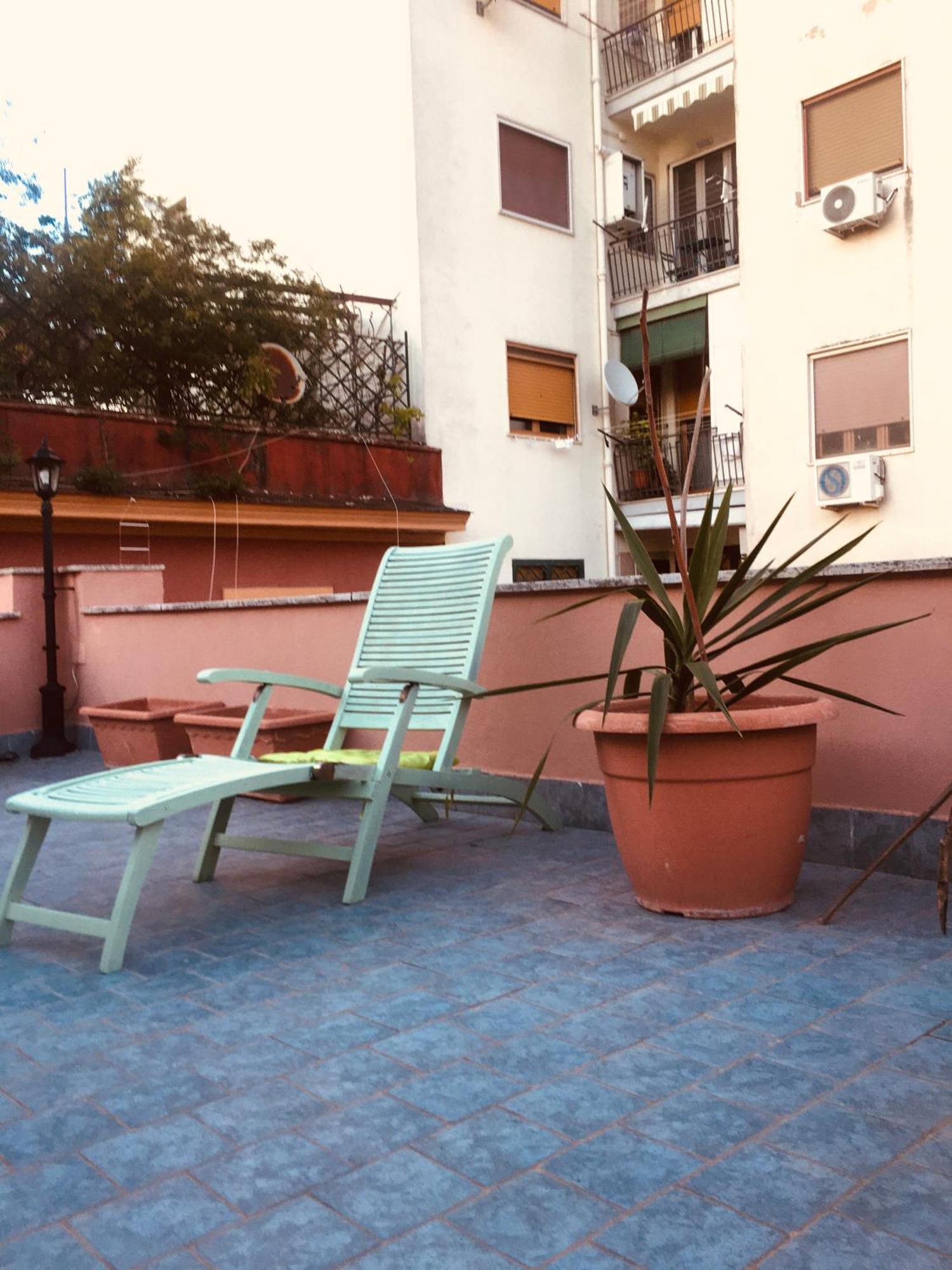 Appartamento La Maison Bohemien Napoli Esterno foto