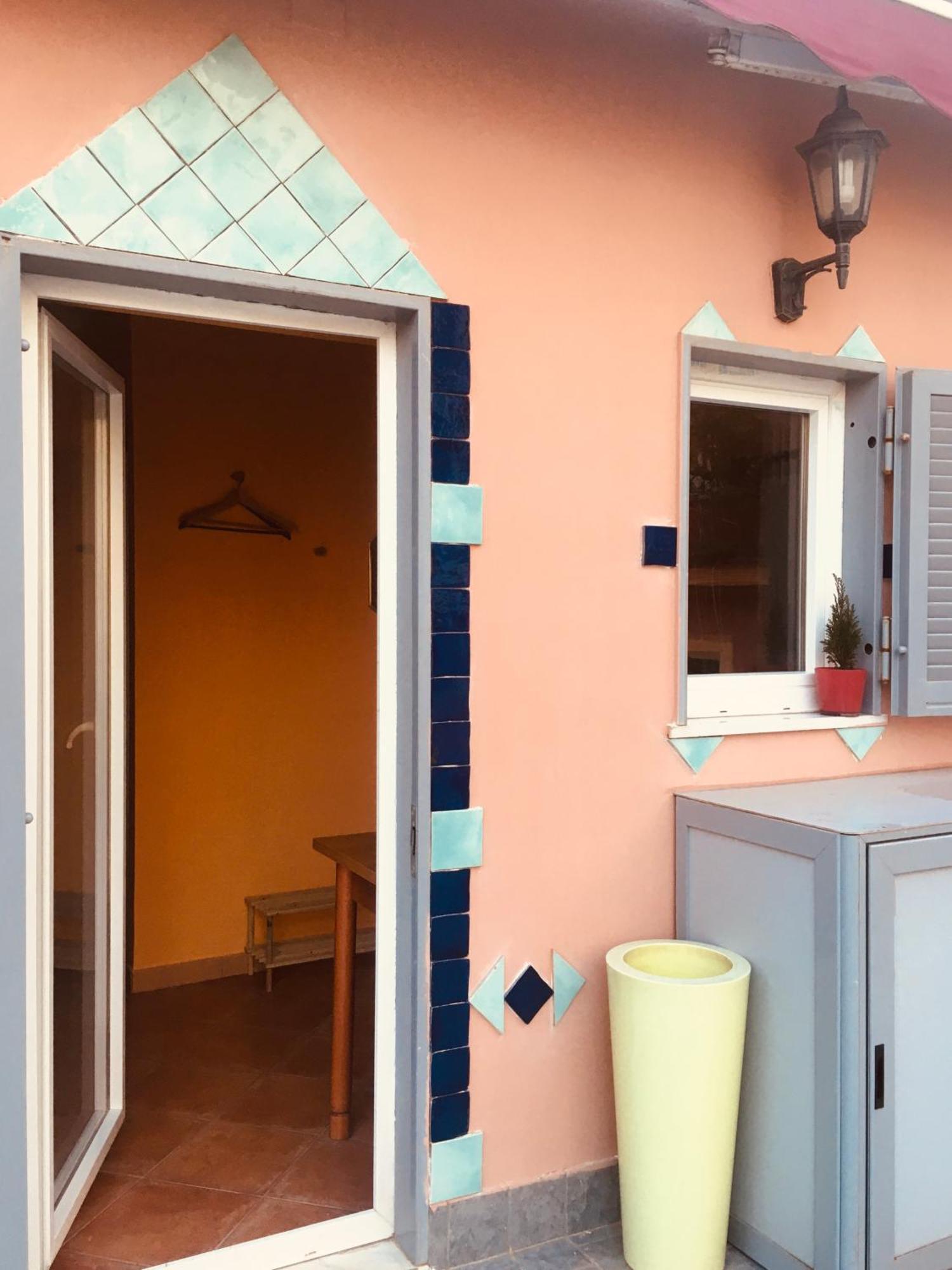 Appartamento La Maison Bohemien Napoli Esterno foto