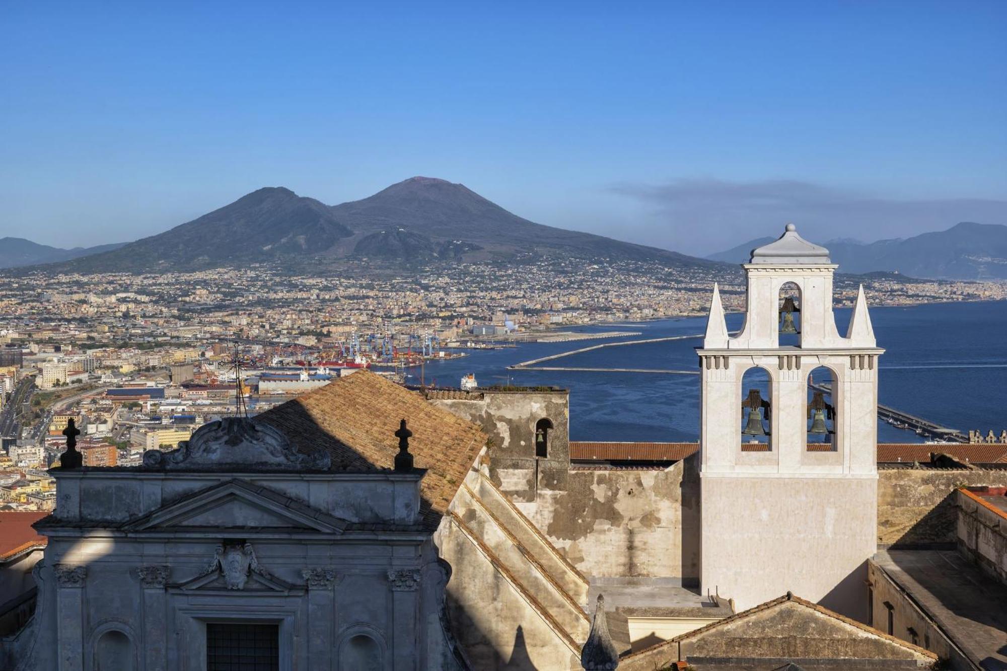 Appartamento La Maison Bohemien Napoli Esterno foto