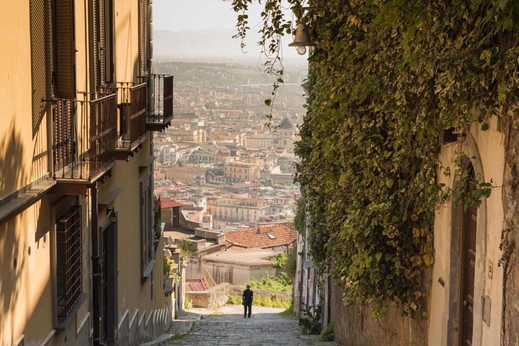 Appartamento La Maison Bohemien Napoli Esterno foto